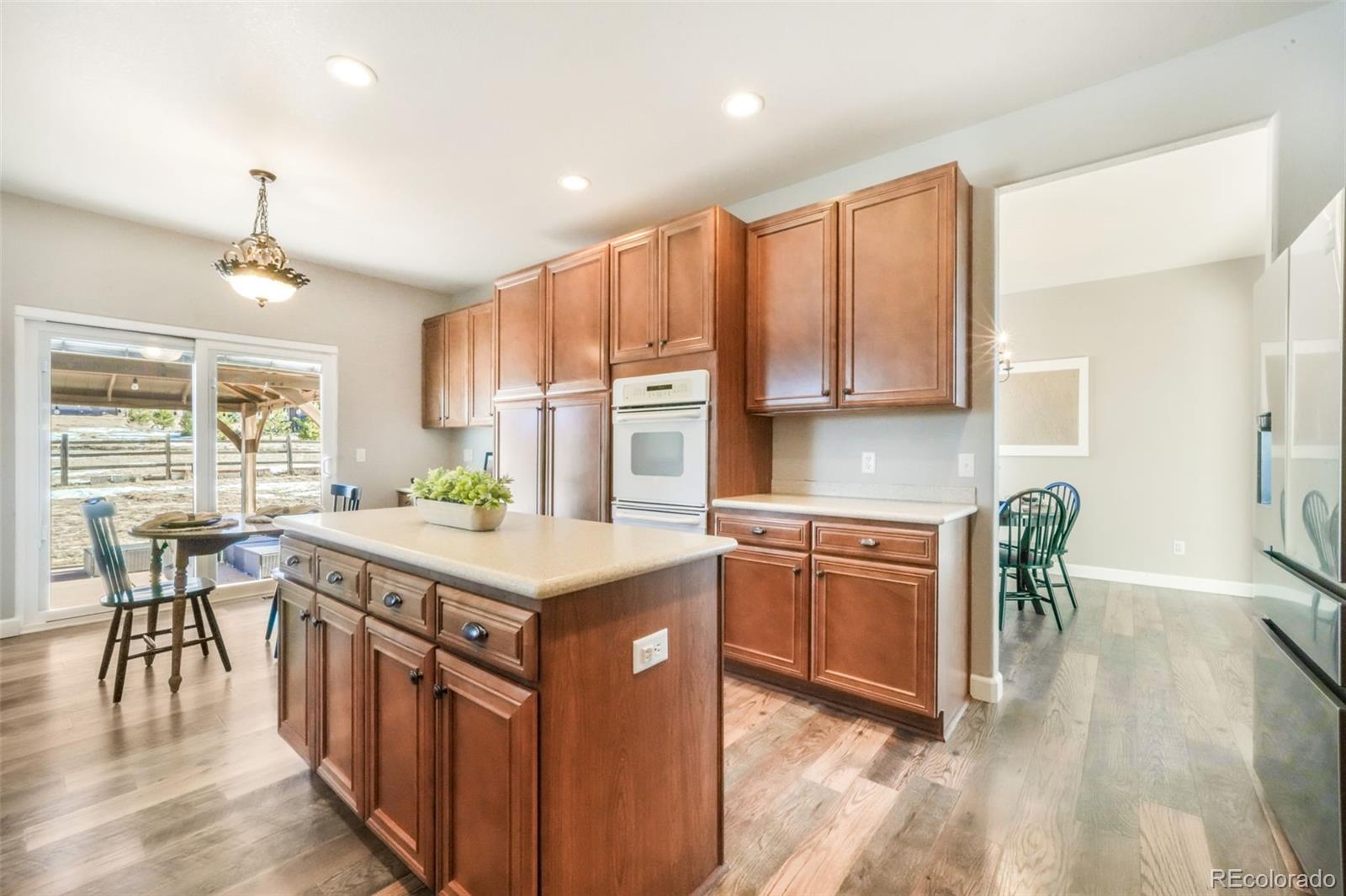 1675 Bowstring Road