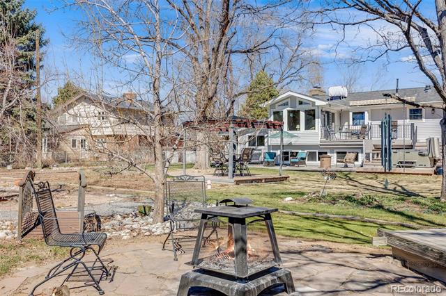 1558 W Meadowbrook Road