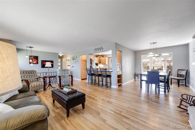 1558 W Meadowbrook Road