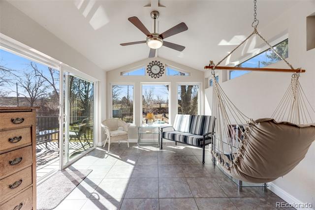 1558 W Meadowbrook Road