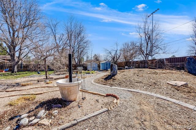 1558 W Meadowbrook Road