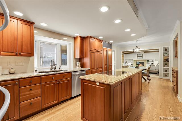 6116 W Frost Drive