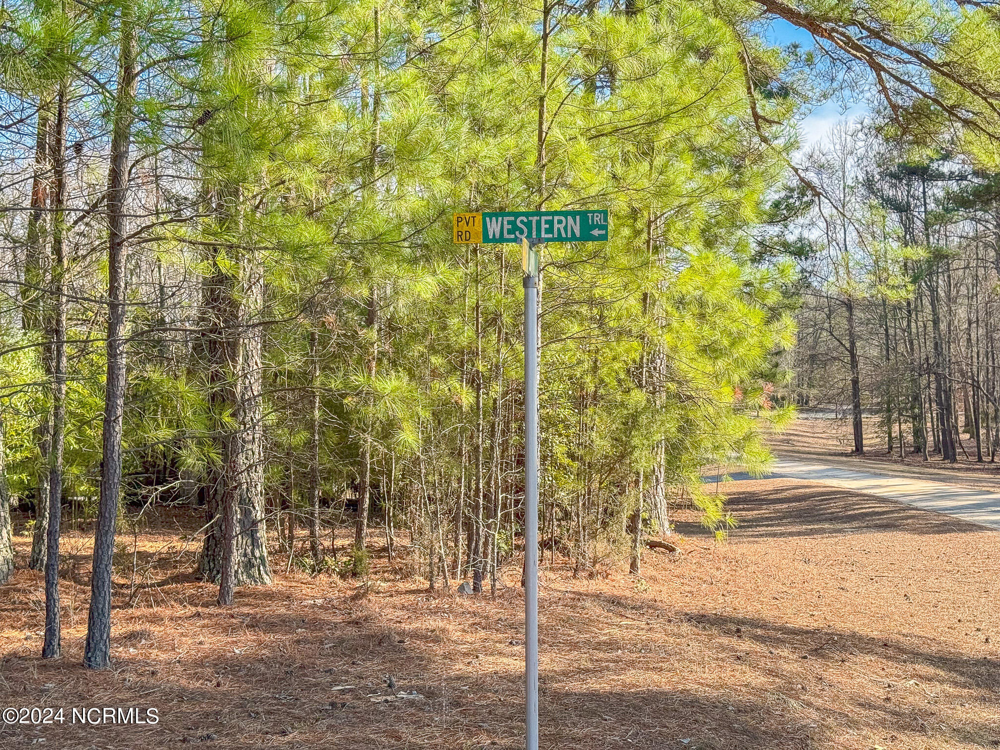 105 27 Western Trail