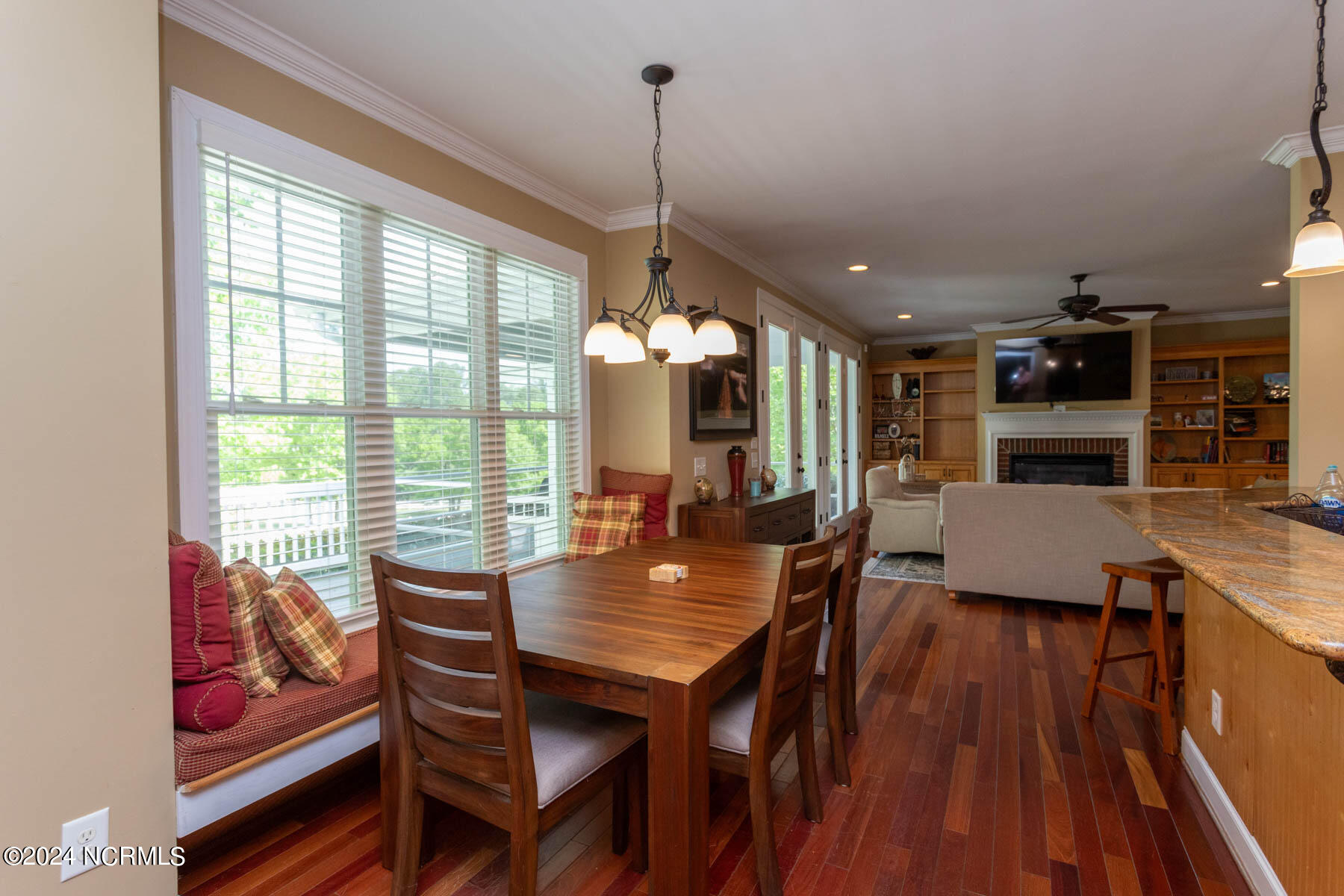 195 Shagbark Court