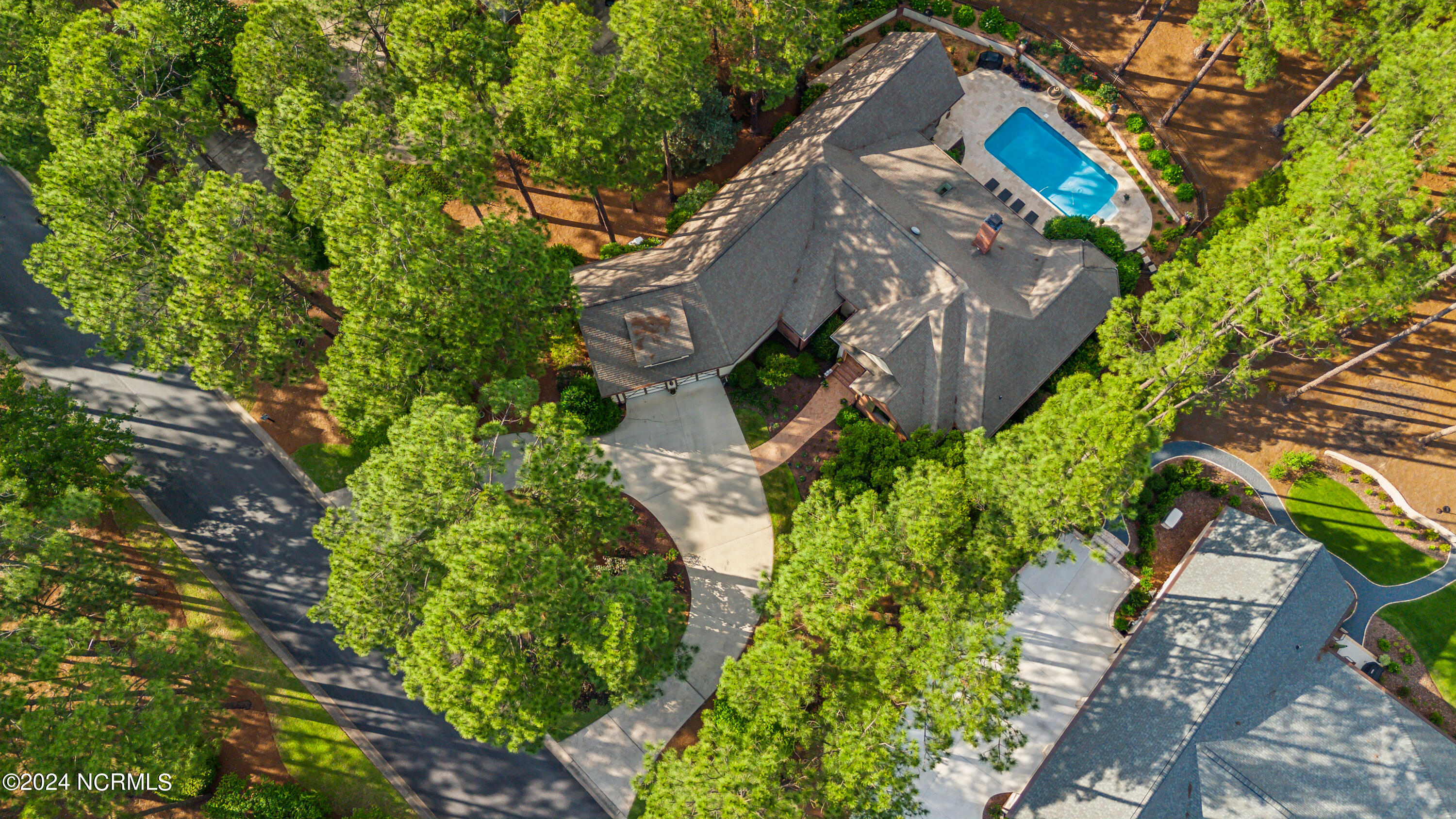 212 Plantation Drive