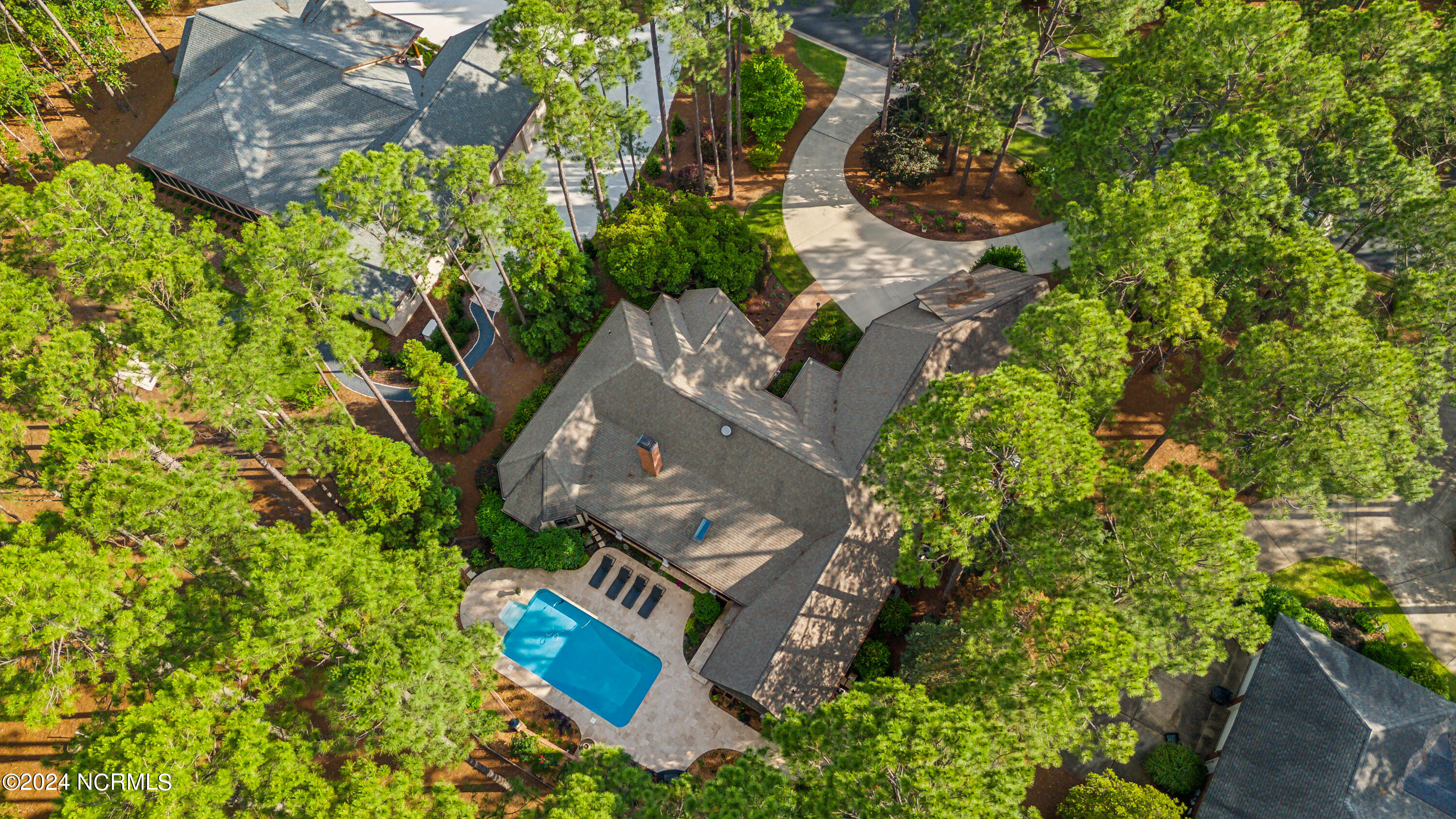 212 Plantation Drive