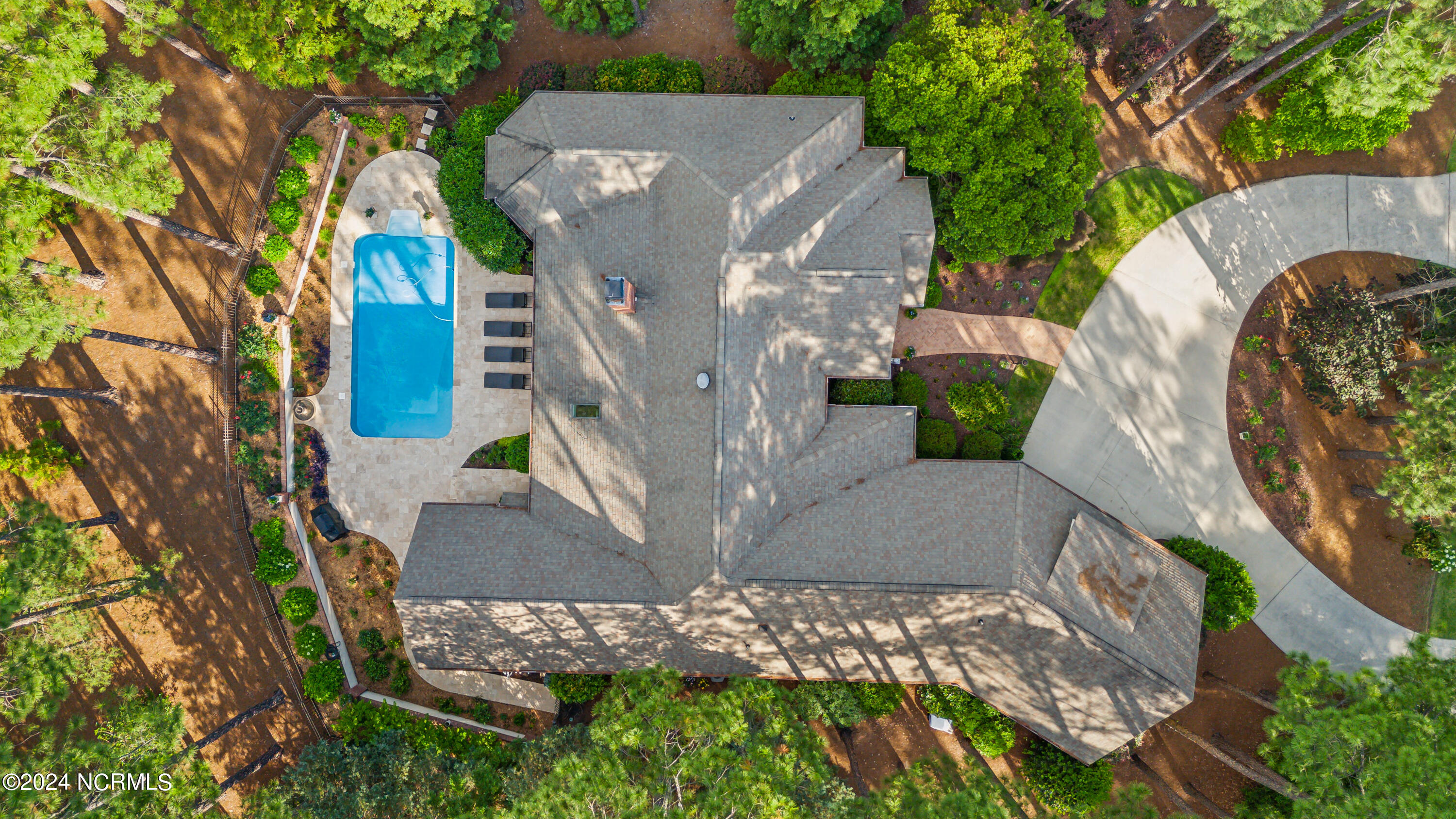 212 Plantation Drive