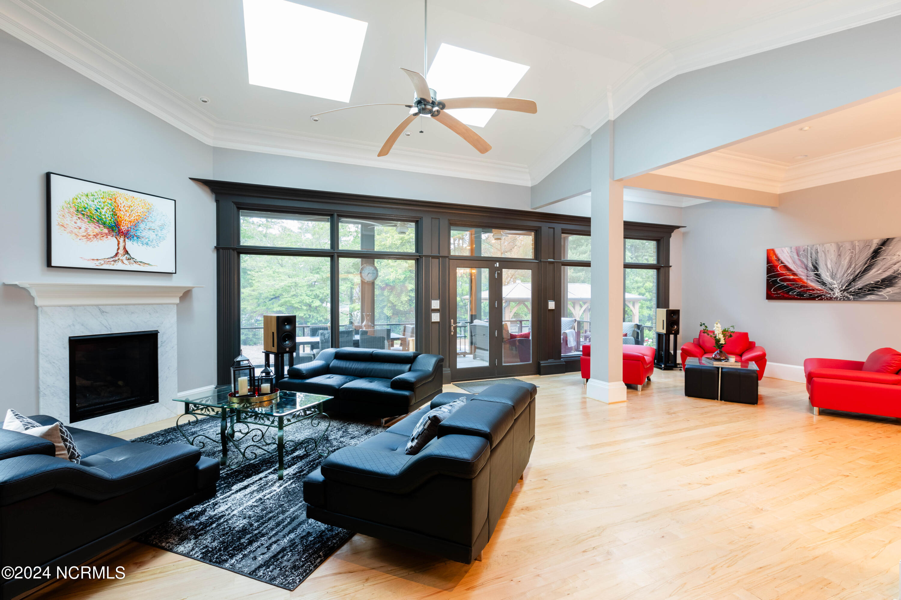 7 Maples Lane