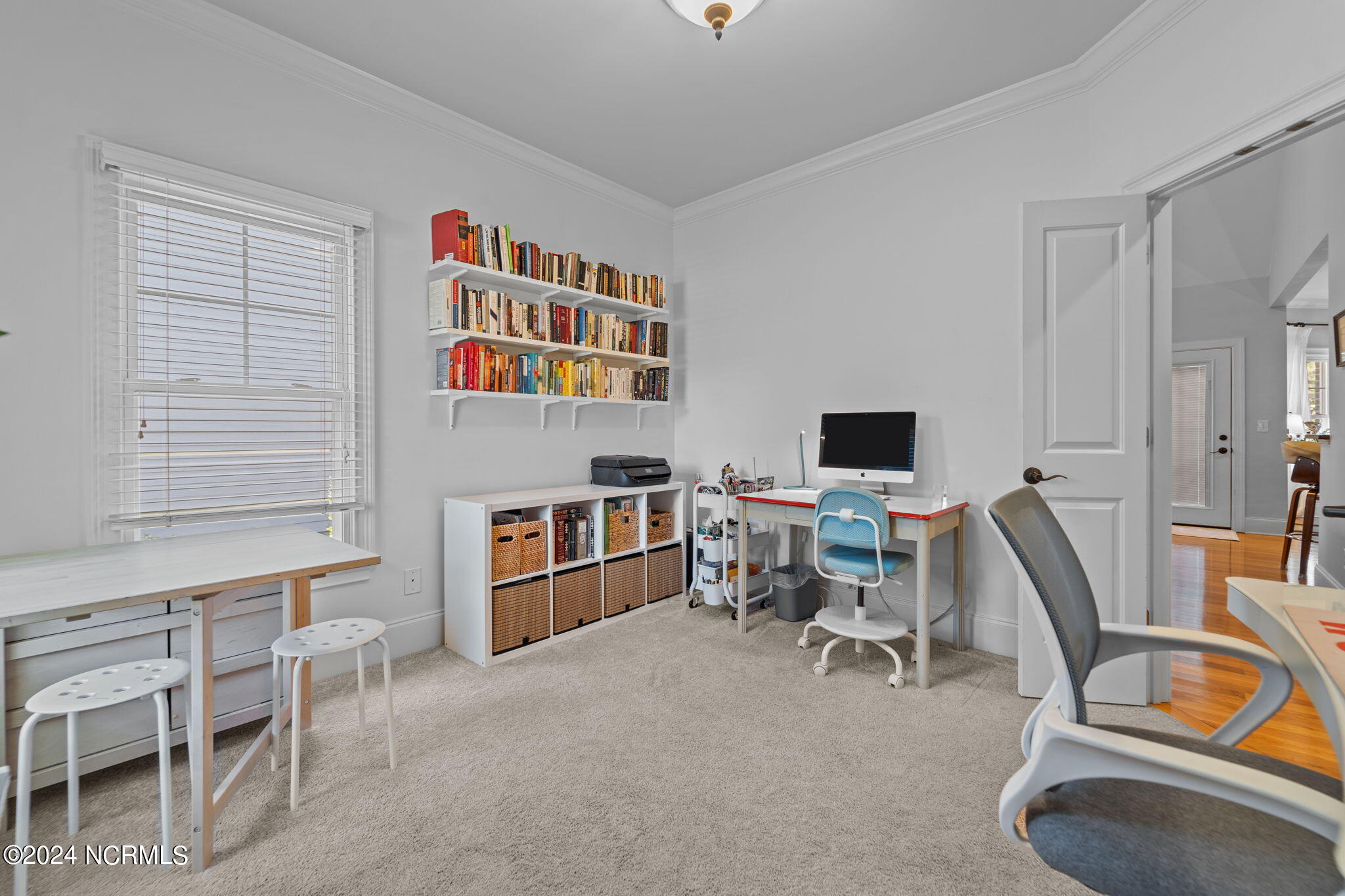 115 N Bracken Fern Lane