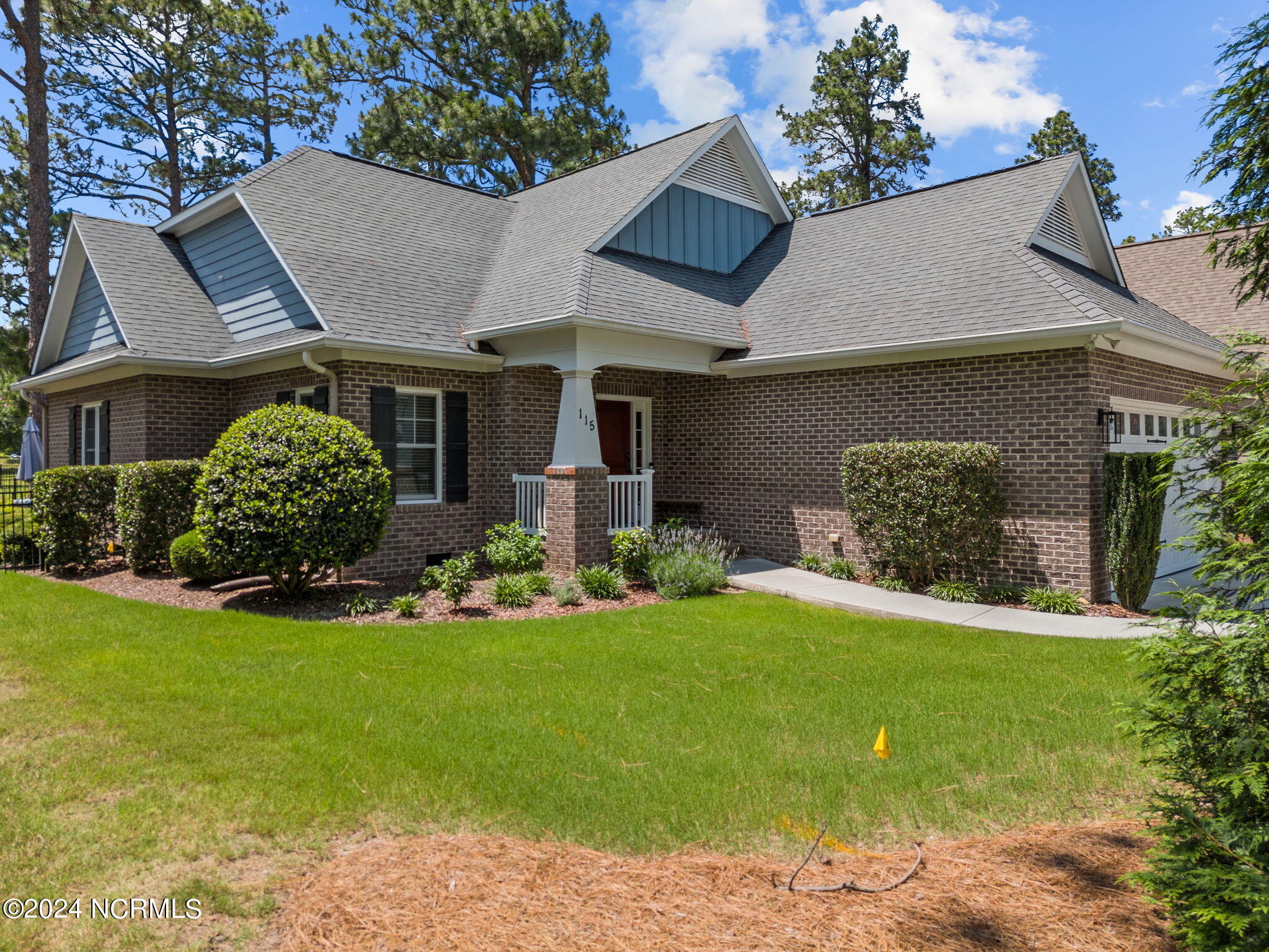 115 N Bracken Fern Lane
