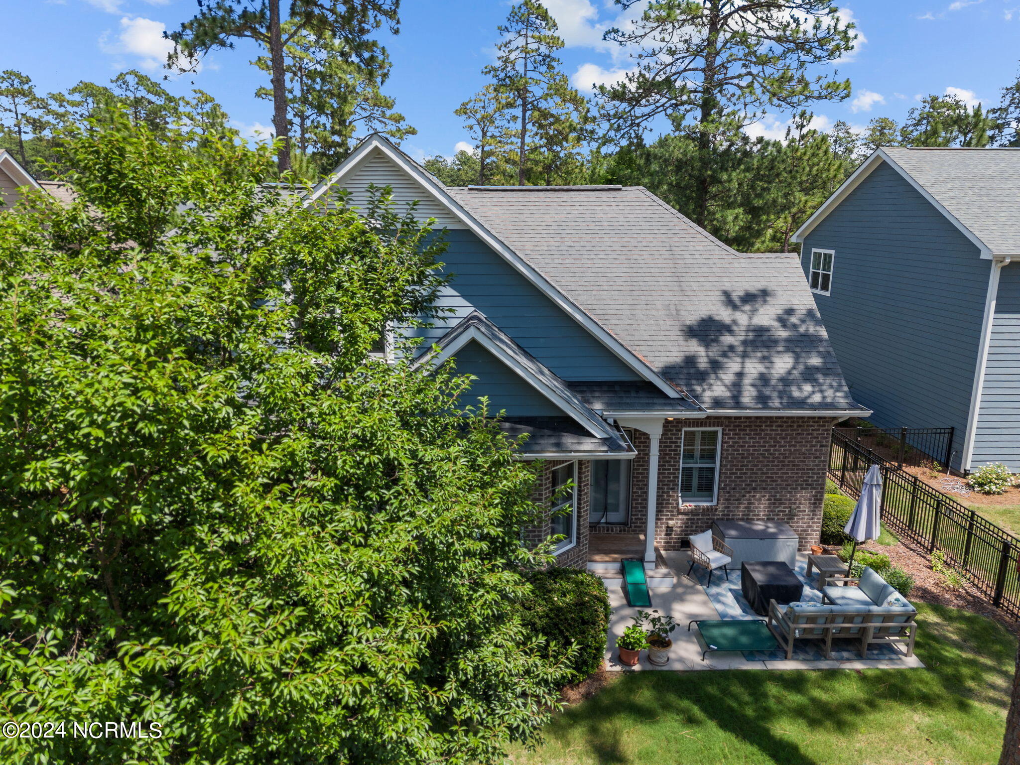 115 N Bracken Fern Lane