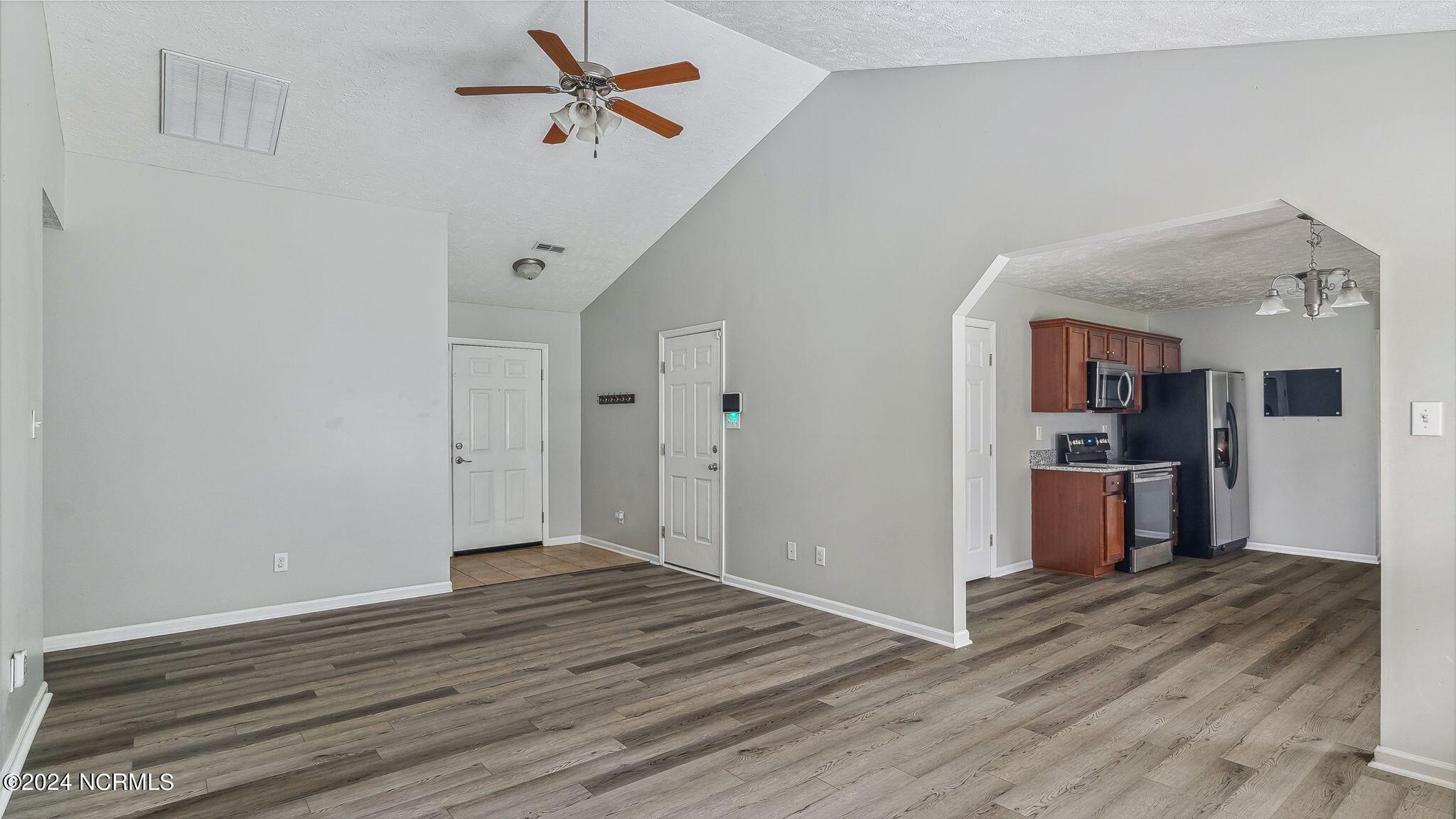 374 Hunters Creek Drive