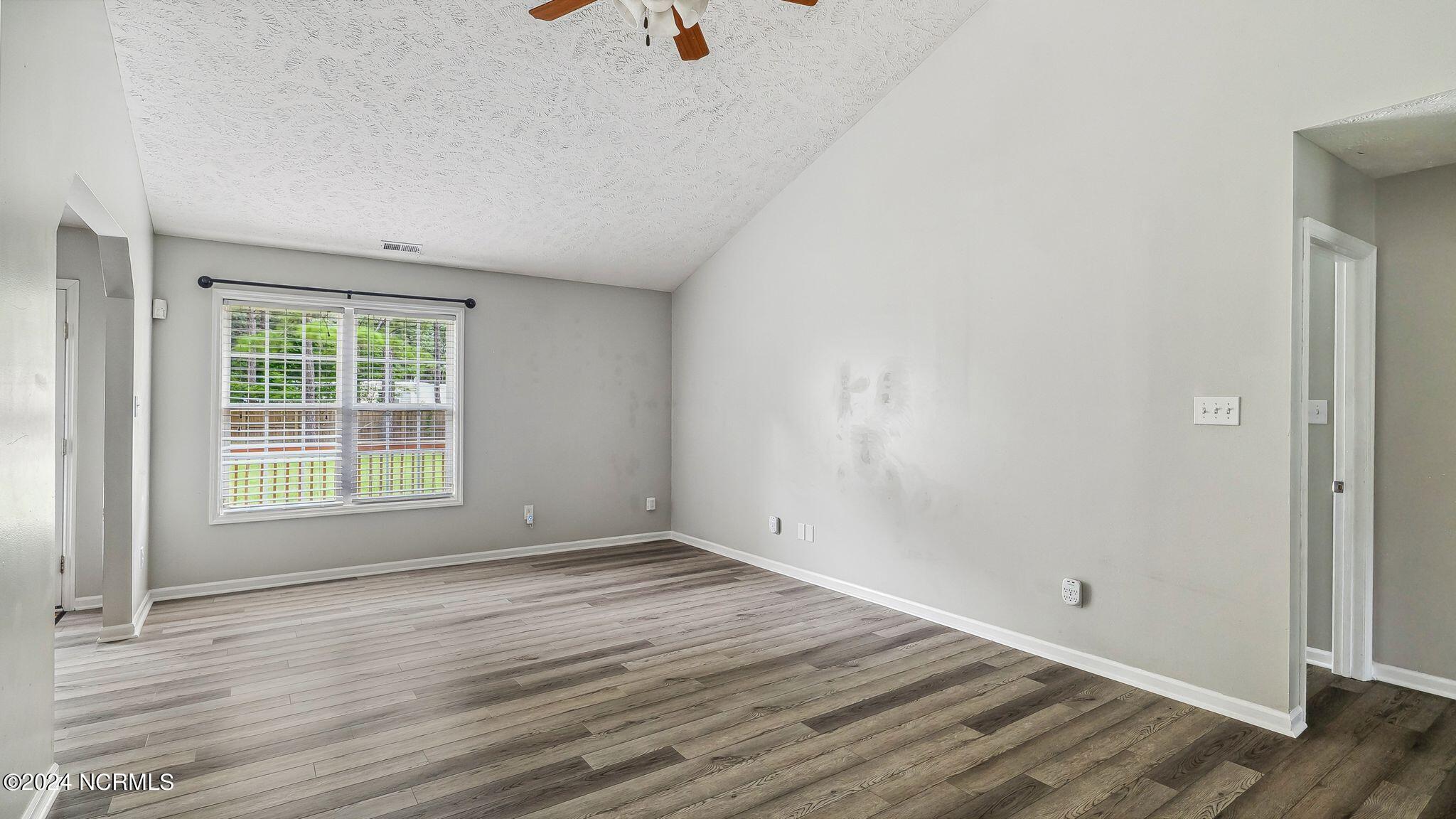 374 Hunters Creek Drive