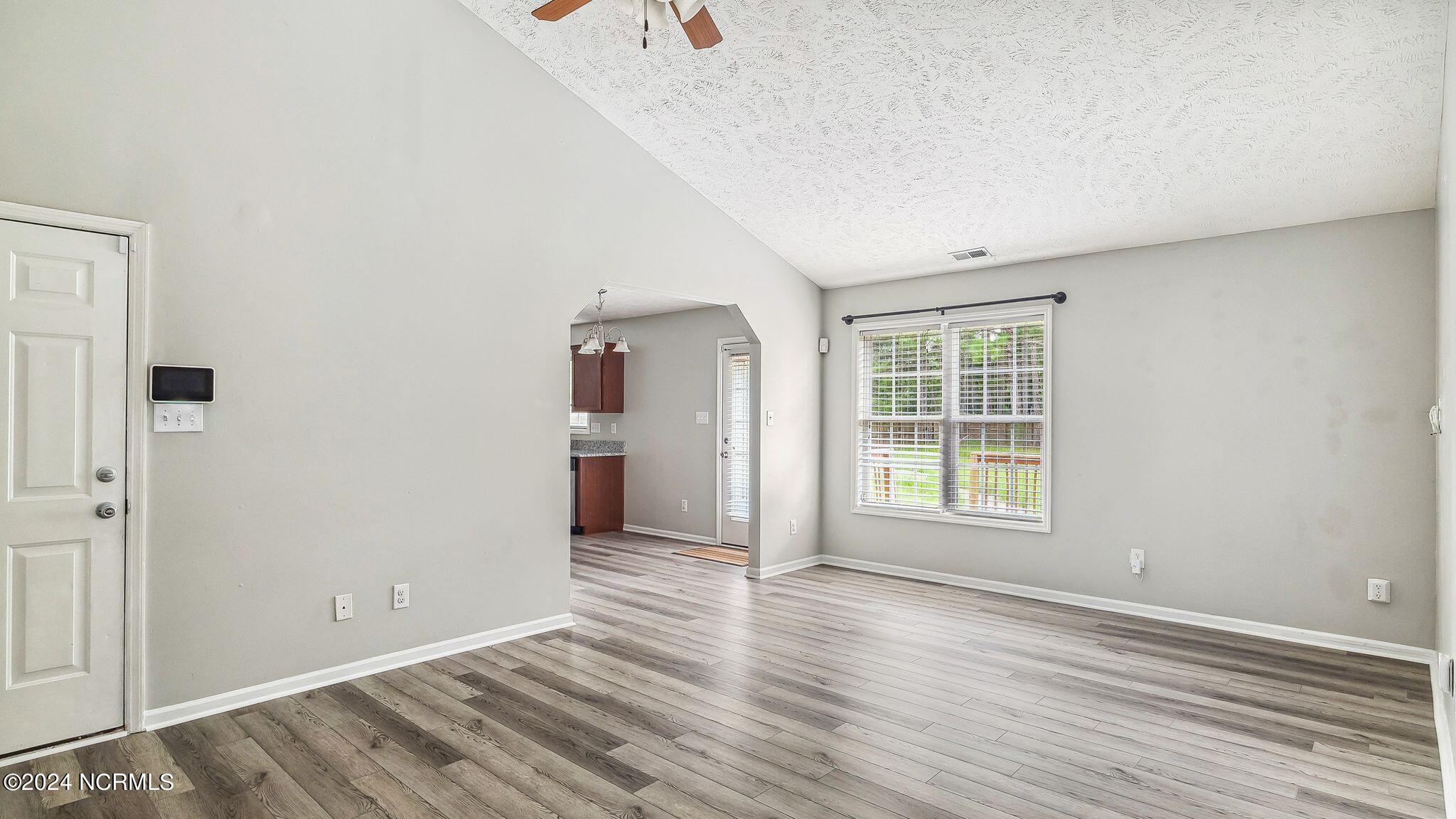 374 Hunters Creek Drive