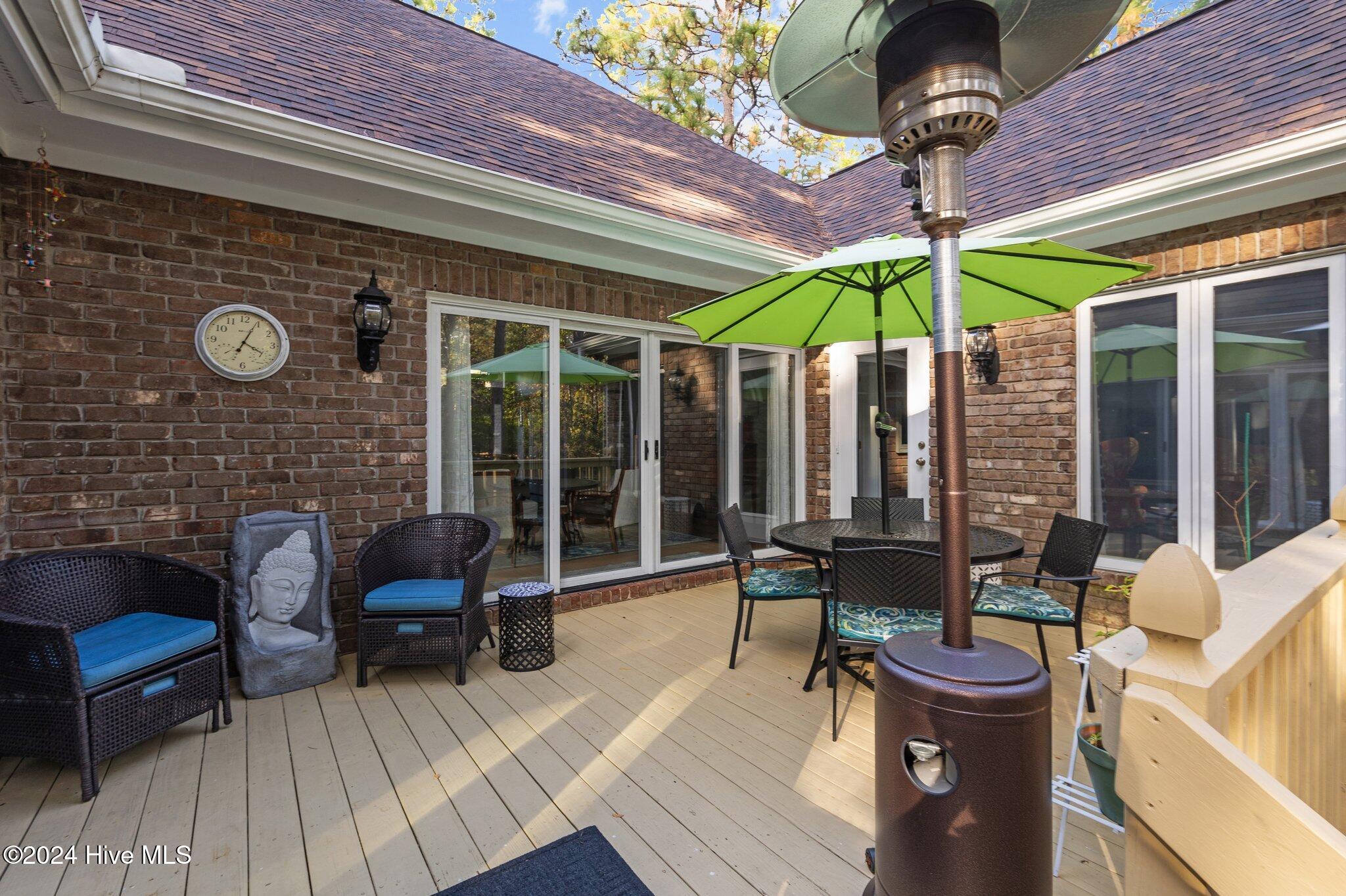 30 Juniper Creek Boulevard