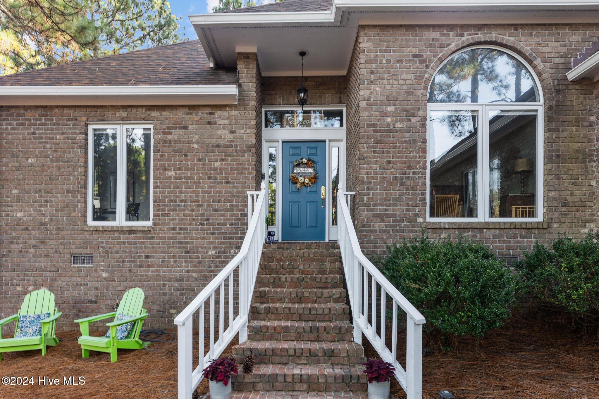 30 Juniper Creek Boulevard