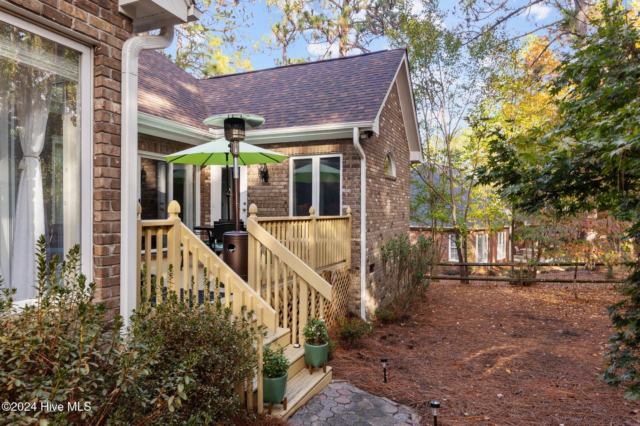 30 Juniper Creek Boulevard
