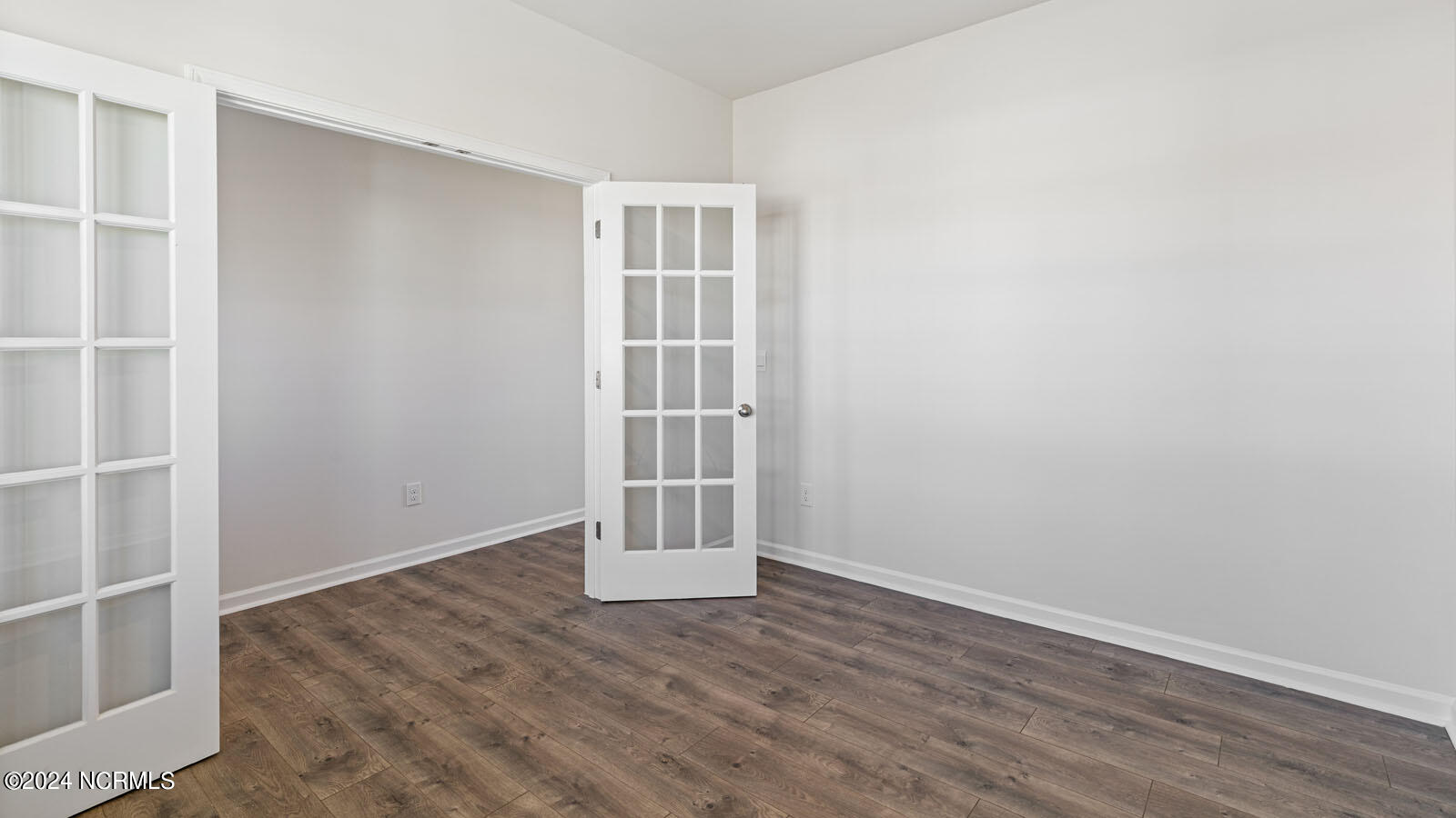 982 Ocean Court