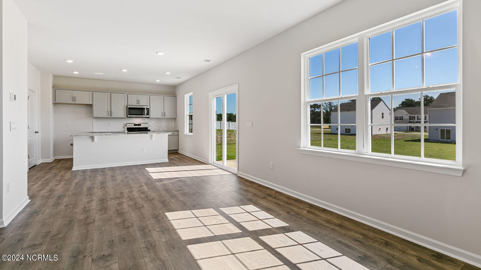 982 Ocean Court