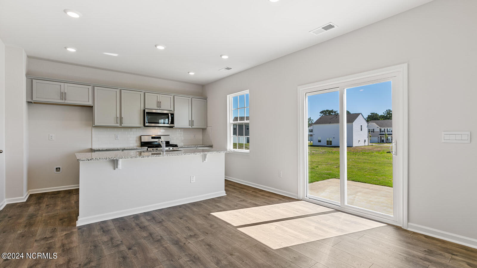 982 Ocean Court