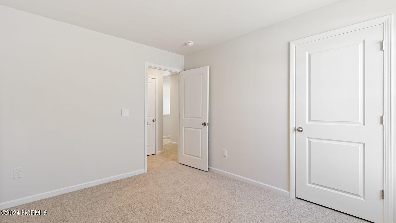 982 Ocean Court