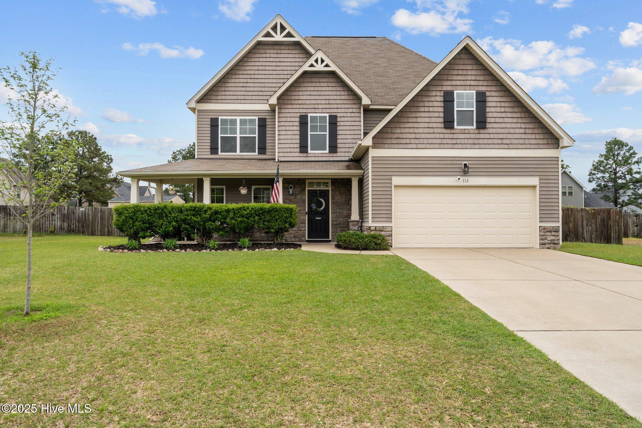 112 Walkabout Drive