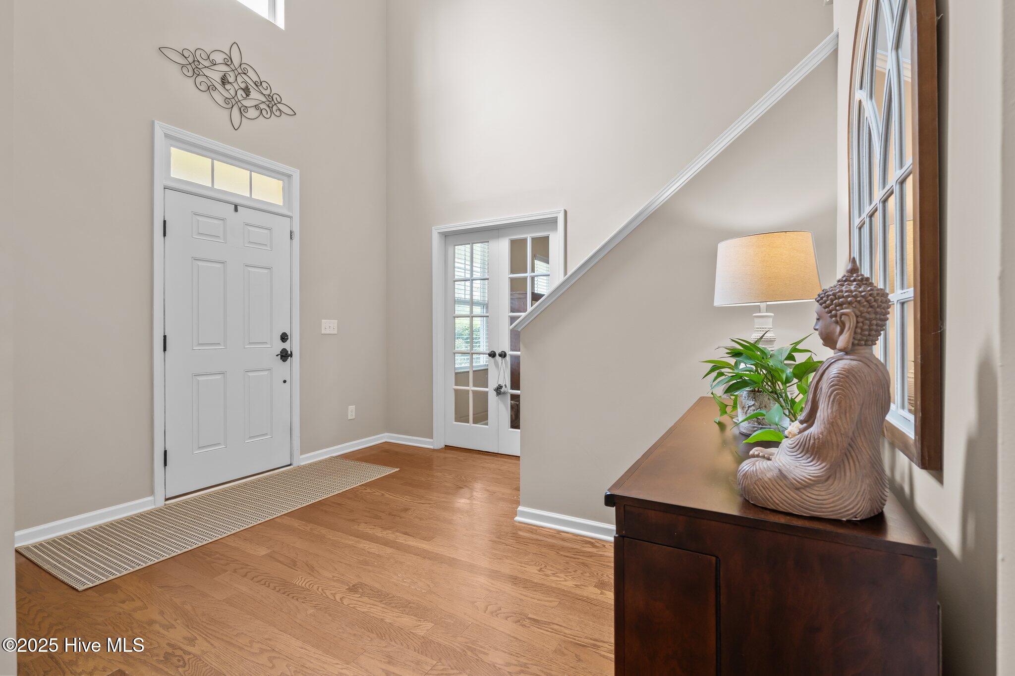 112 Walkabout Drive