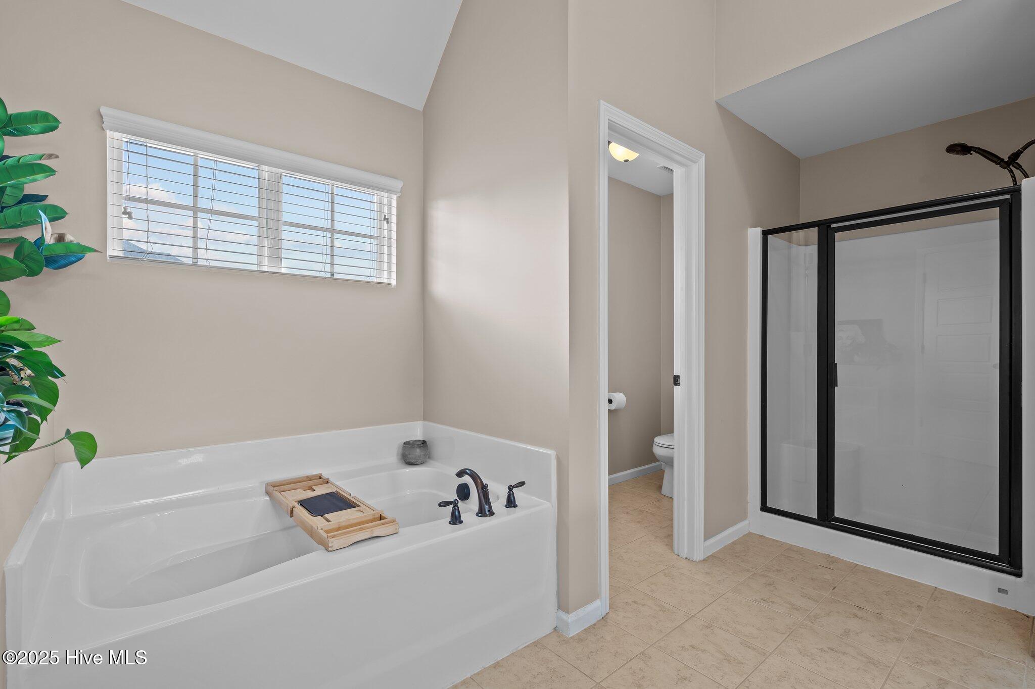 112 Walkabout Drive