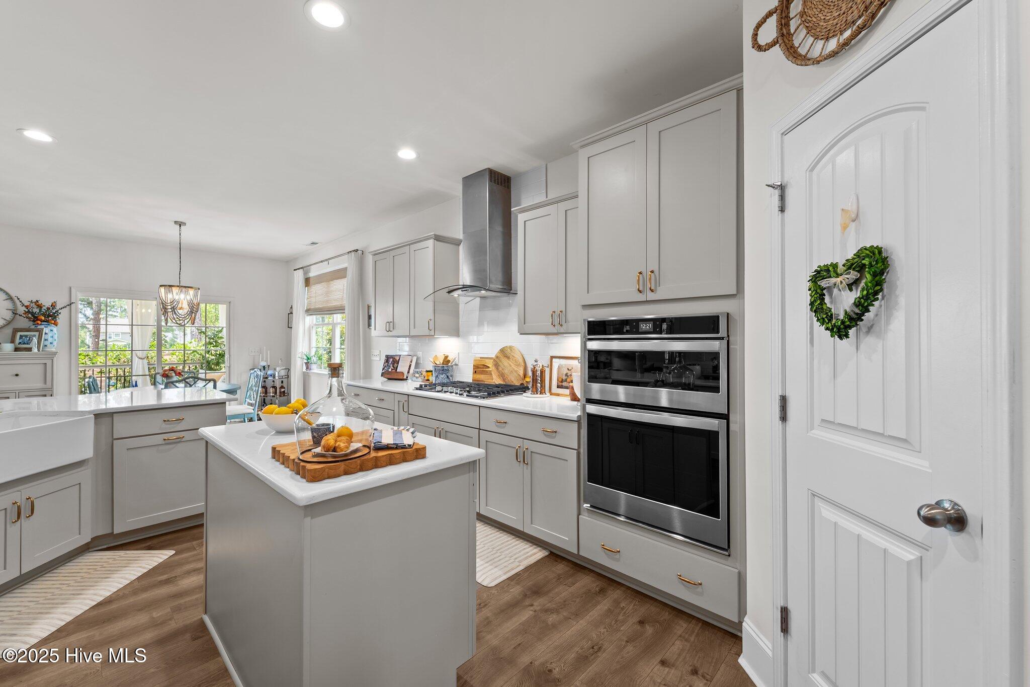 500 Legacy Lakes Way