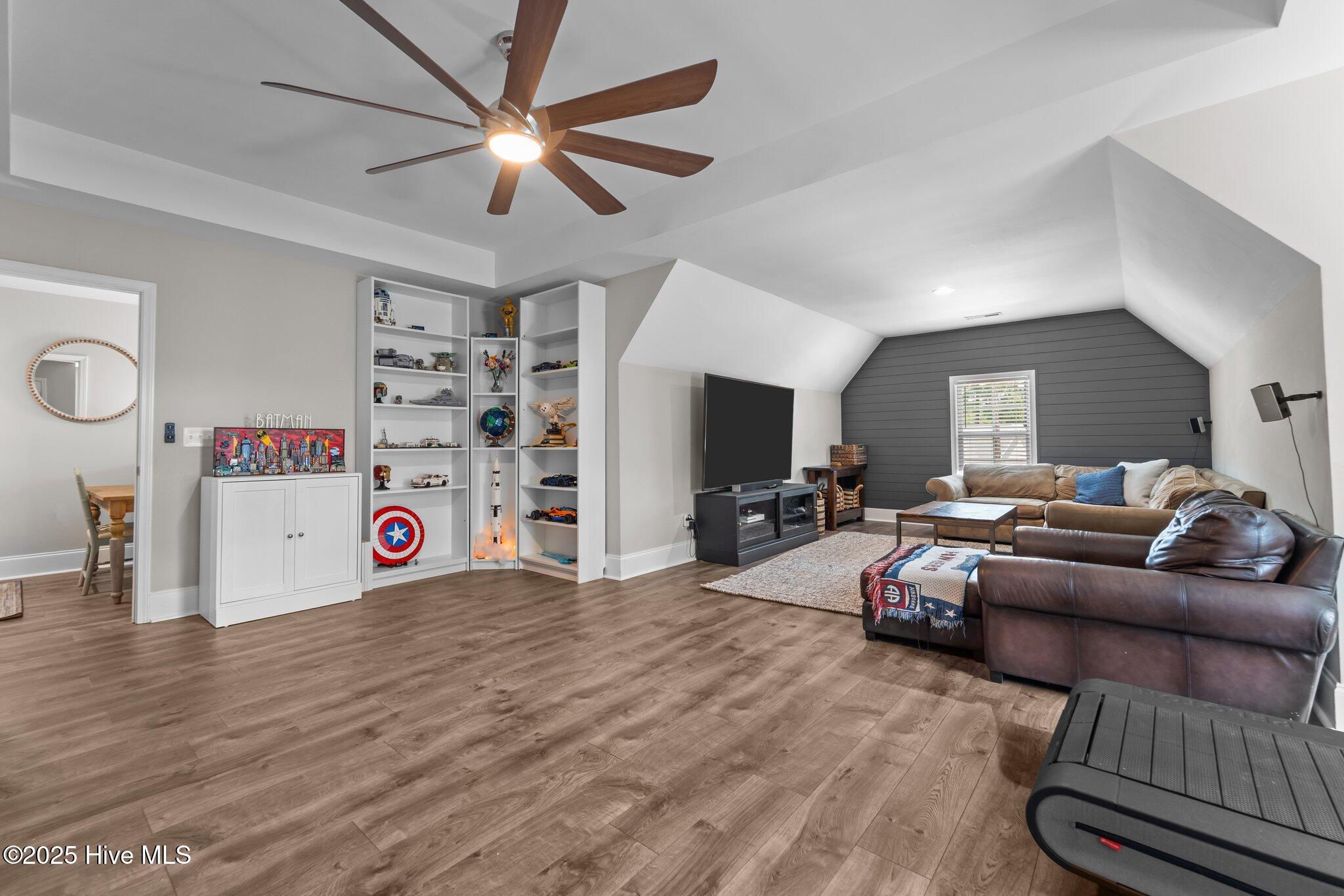 500 Legacy Lakes Way