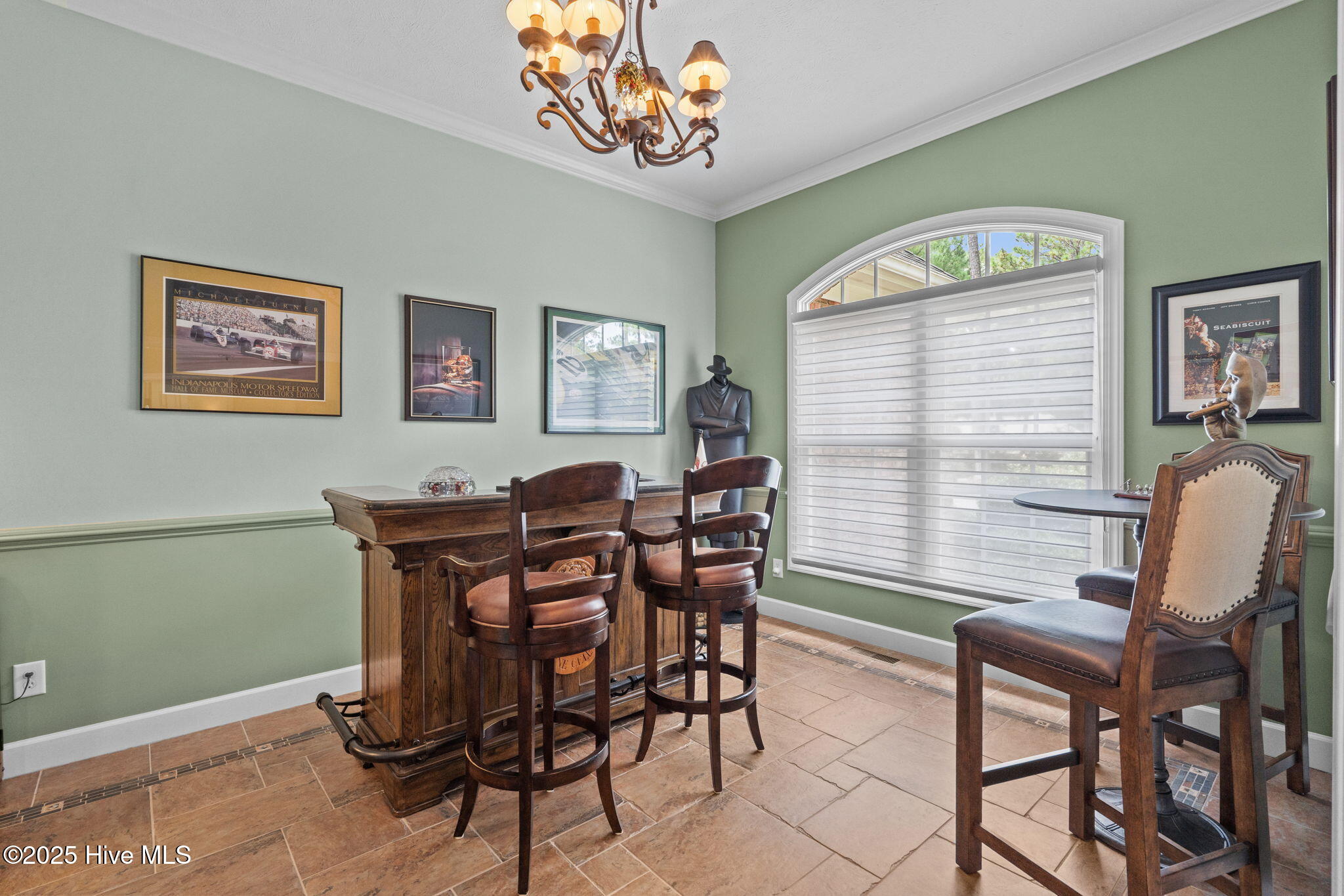 4 Oxton Circle