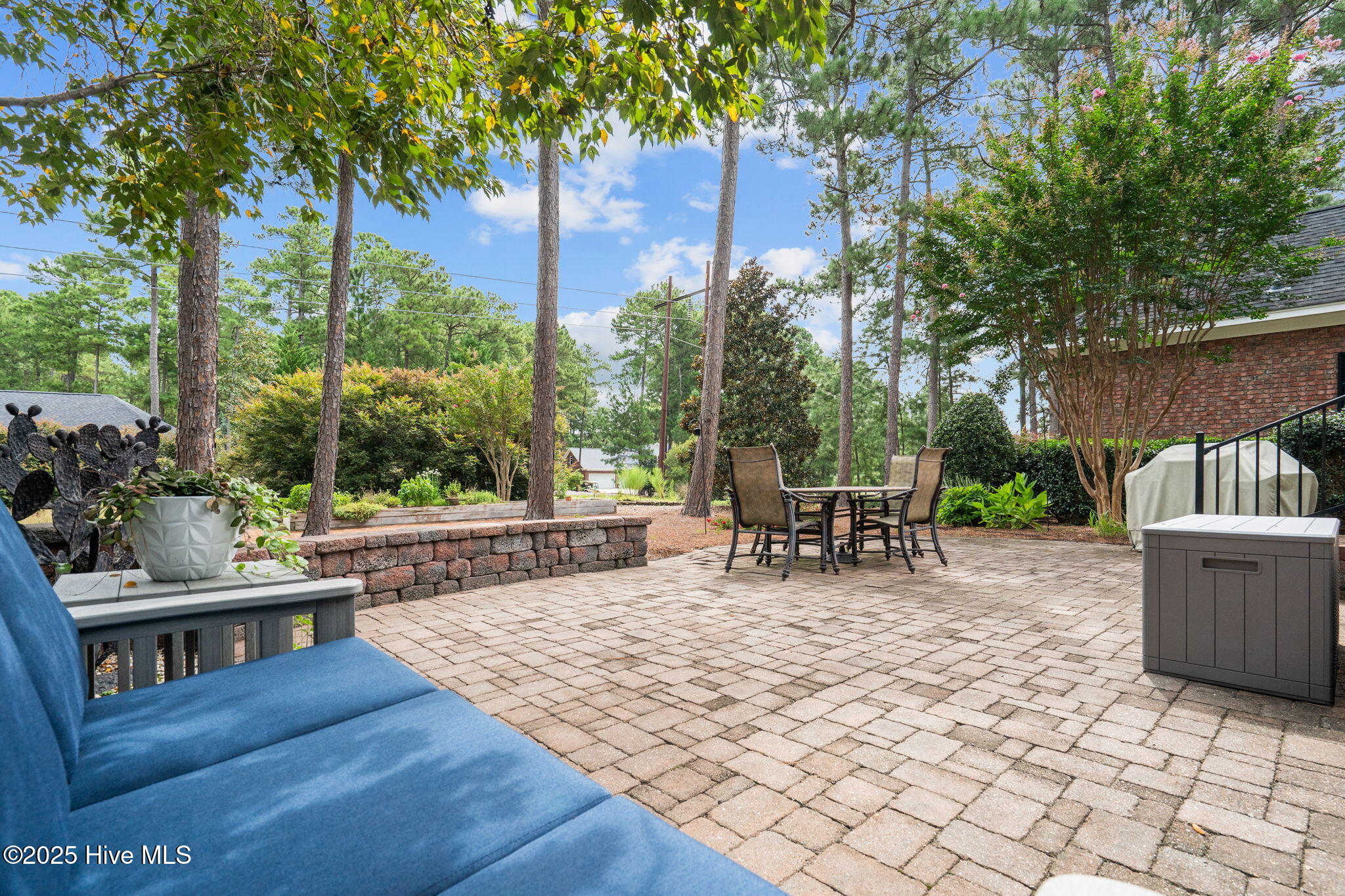 4 Oxton Circle