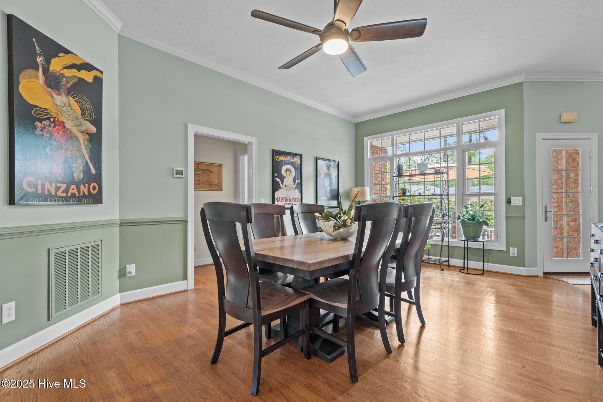 4 Oxton Circle
