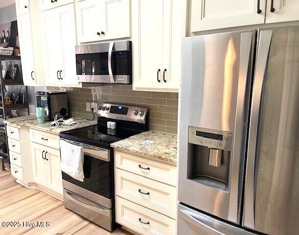 125 Pitch Pine Lane 12