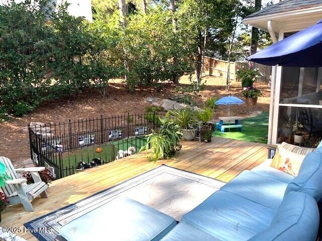 125 Pitch Pine Lane 12