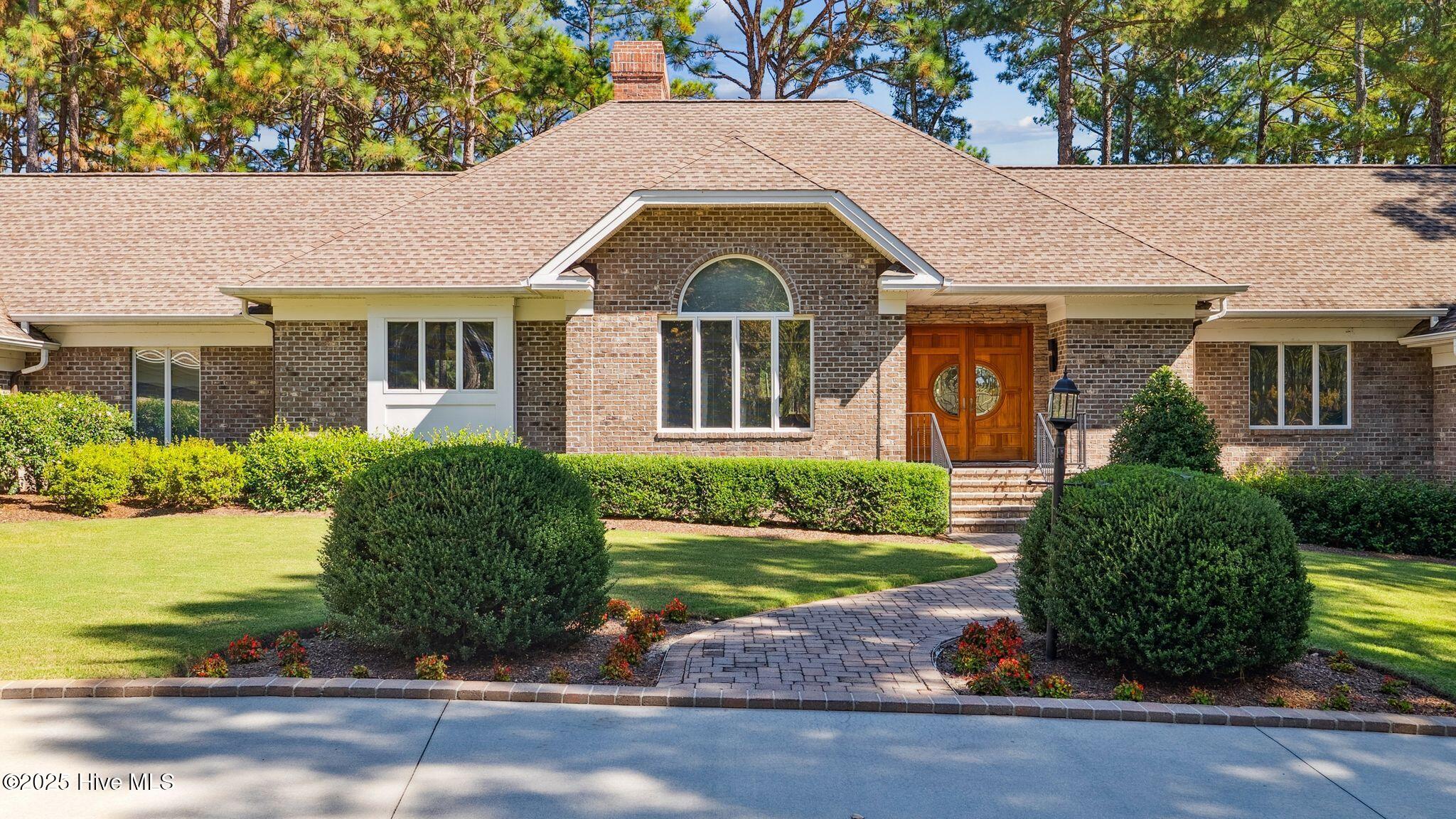 11 Mcmichael Drive
