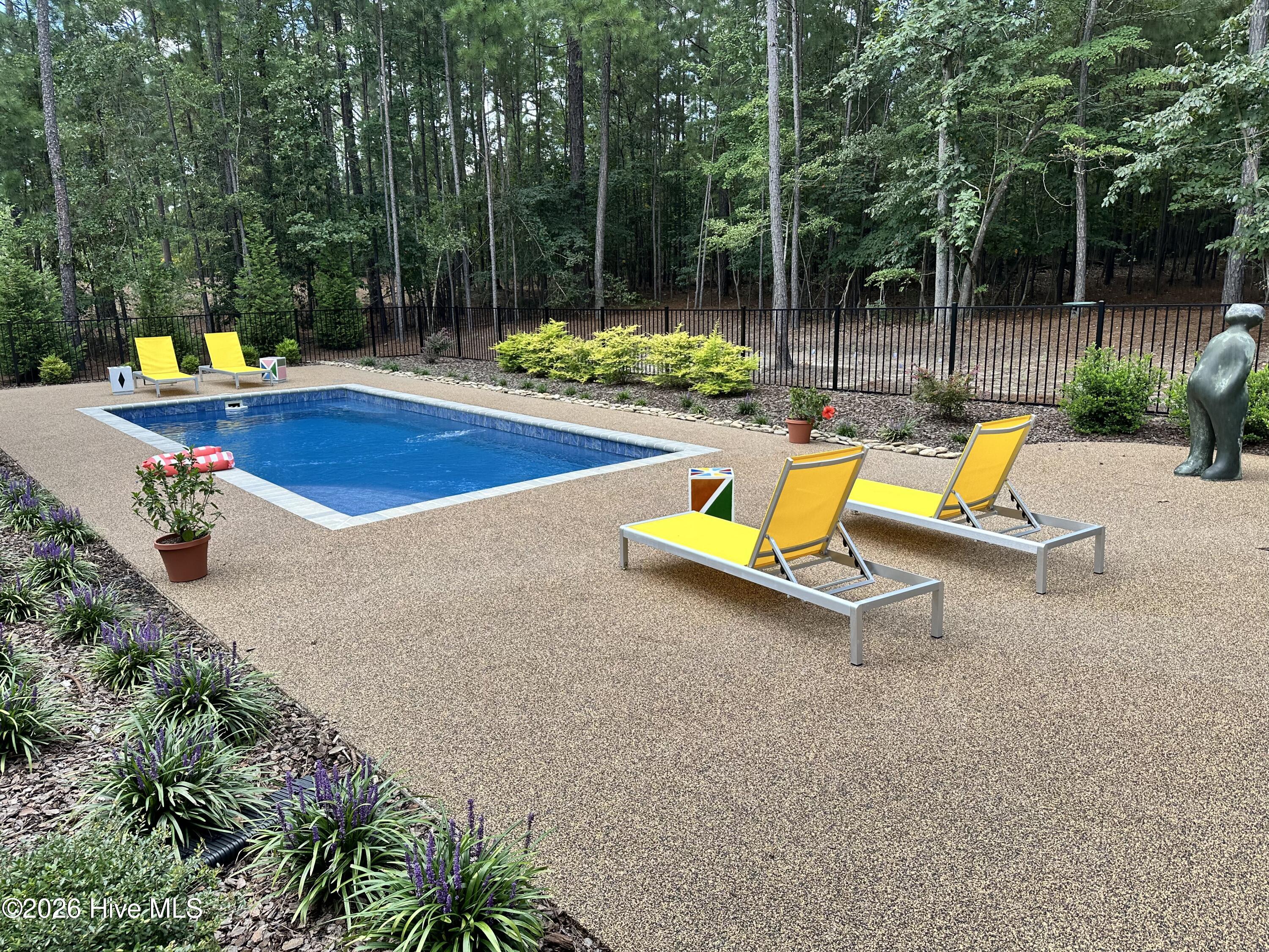 32 Elkton Drive