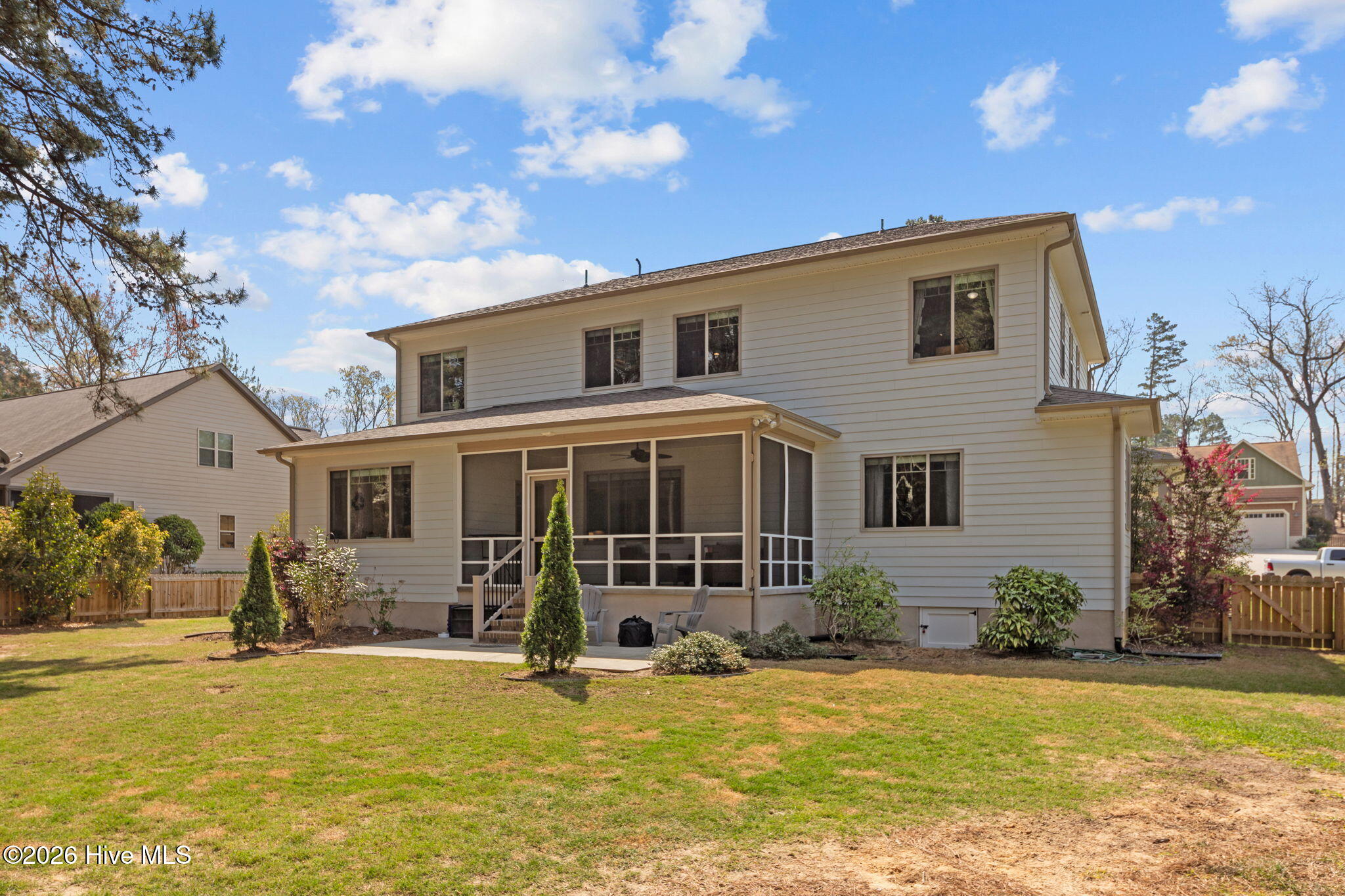 190 Devon Circle