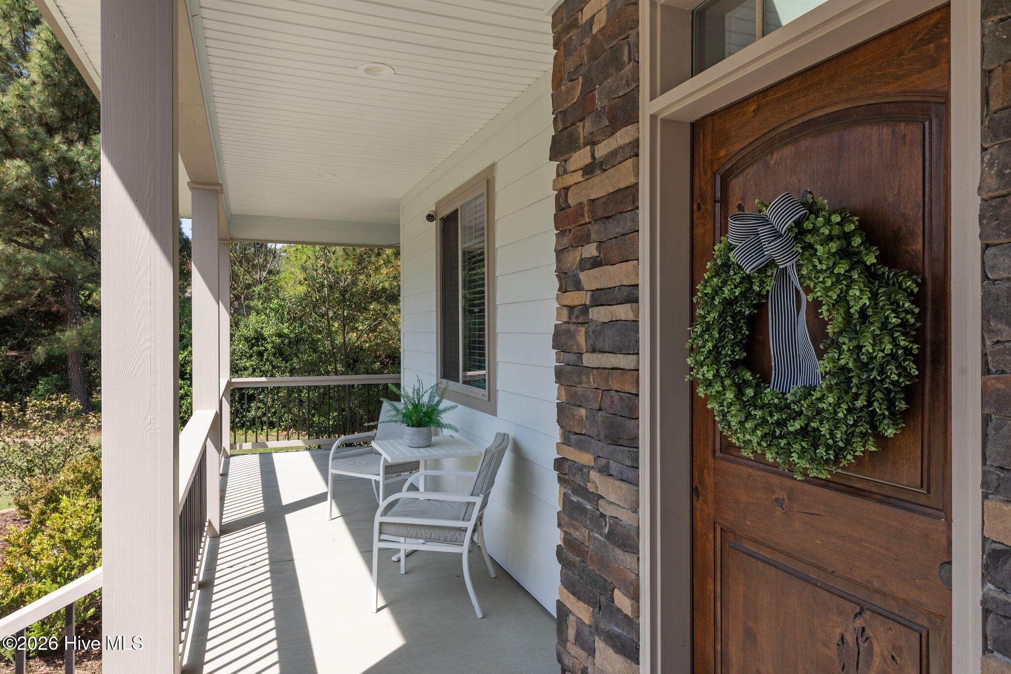 190 Devon Circle