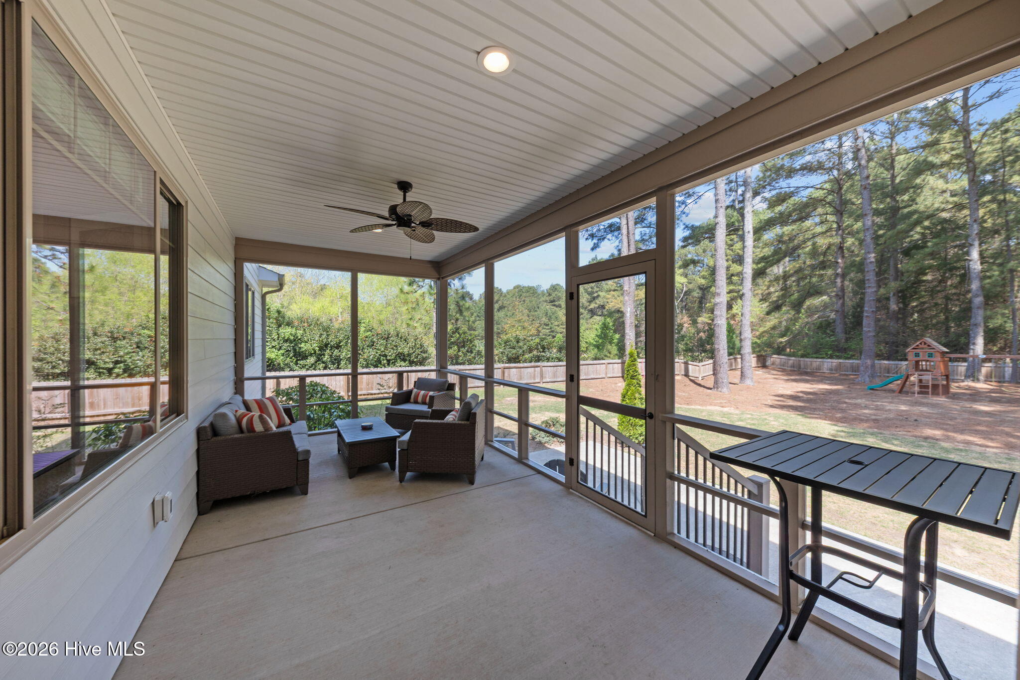 190 Devon Circle