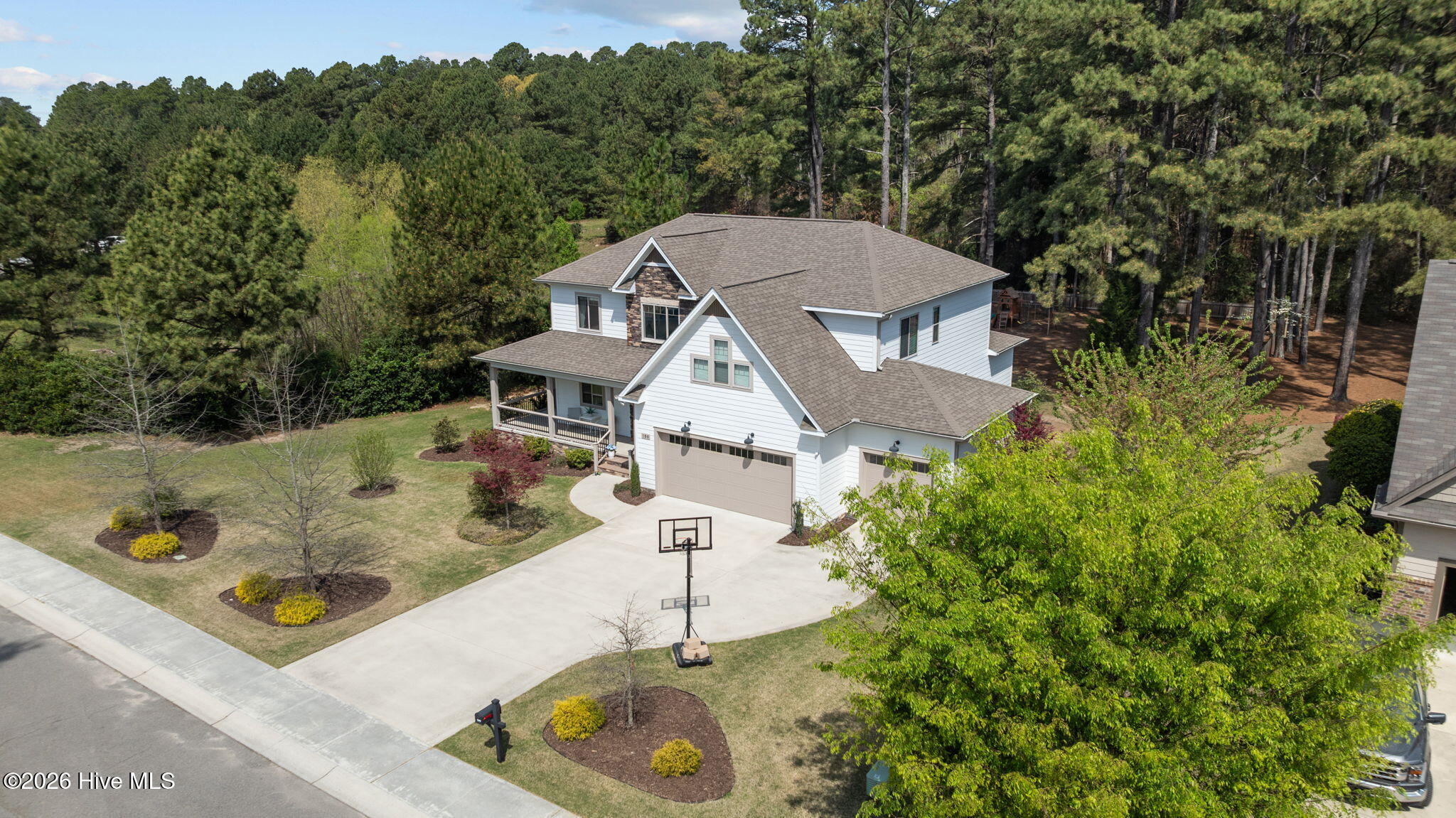190 Devon Circle