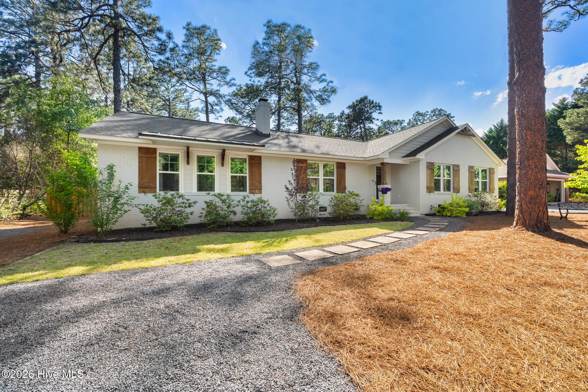 5 Mcleod Road