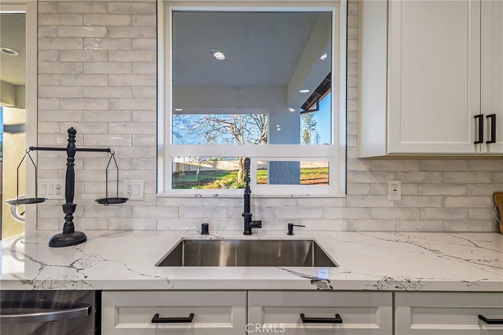 5907 Crestview Drive