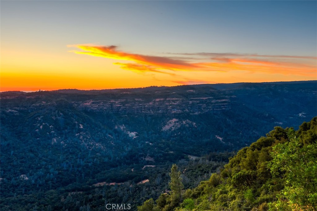 15103 Woodland Park Drive