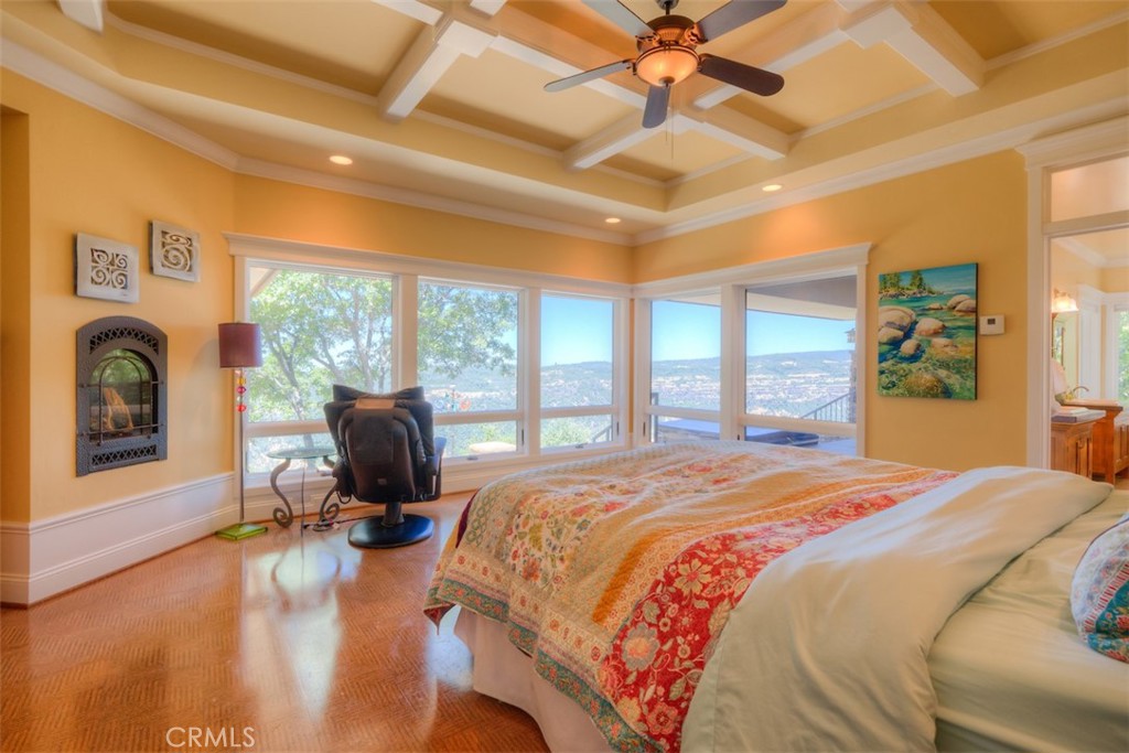 15103 Woodland Park Drive