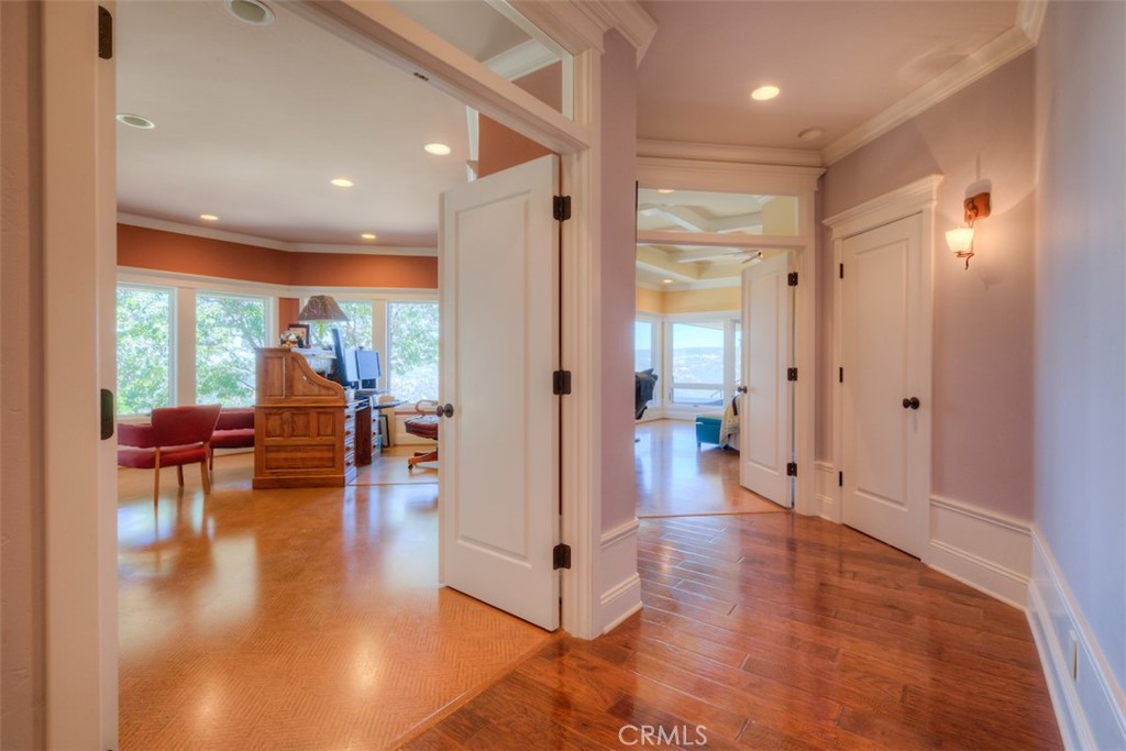 15103 Woodland Park Drive