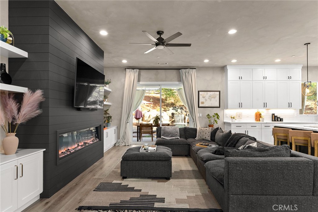 5772 Acorn Ridge Drive