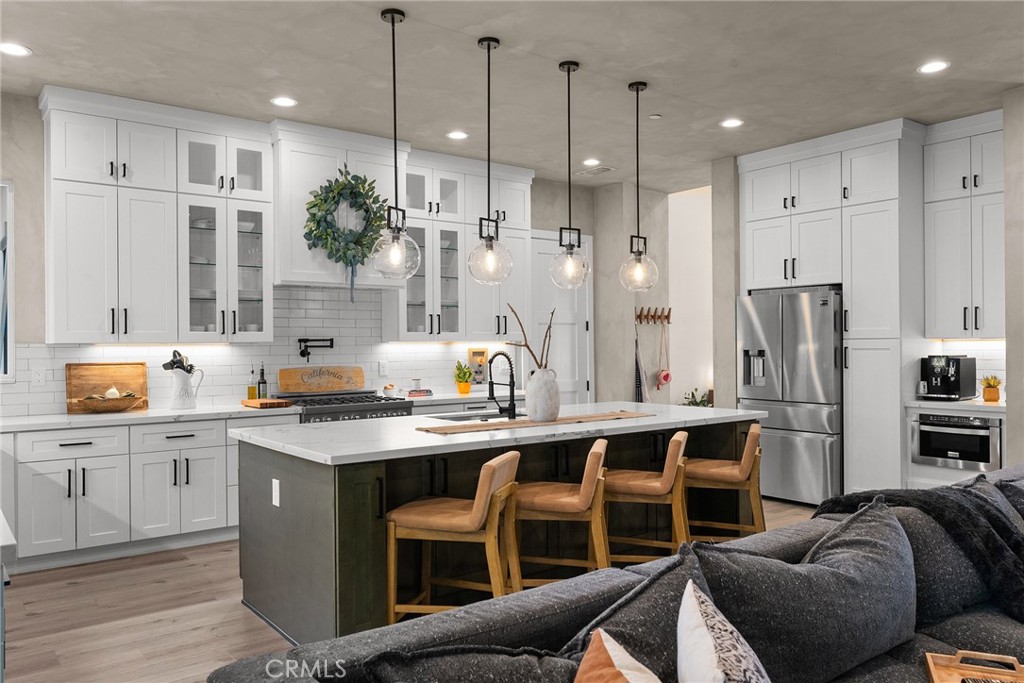 5772 Acorn Ridge Drive