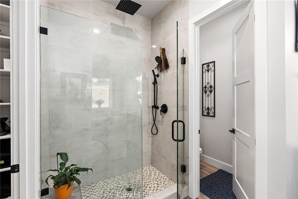 5772 Acorn Ridge Drive