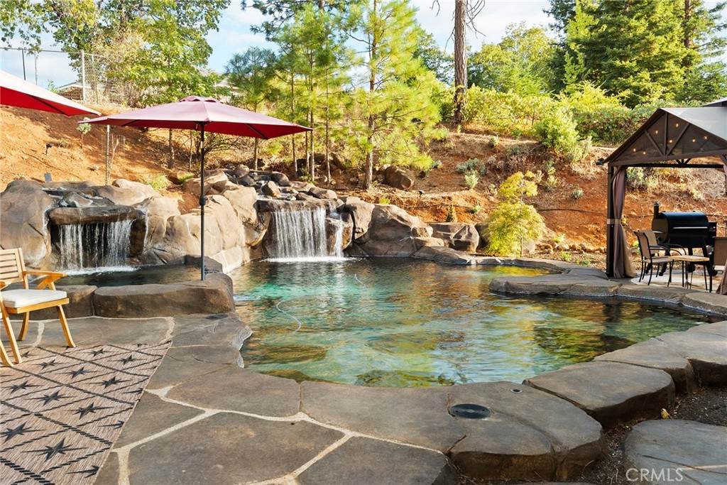 5772 Acorn Ridge Drive